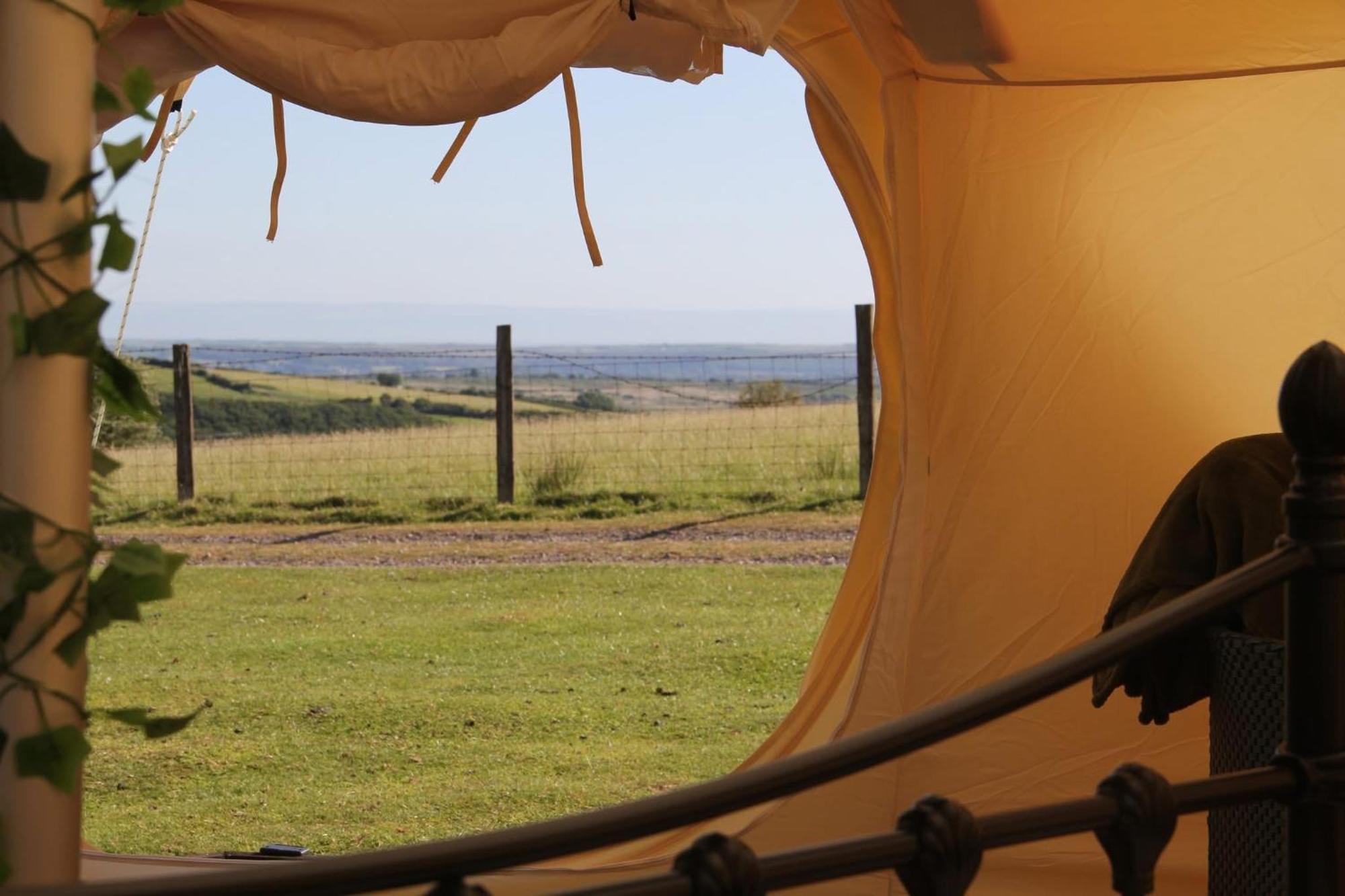 Tal-Y-Fan Farm 6M Stargazer Tent Бридженд Екстериор снимка