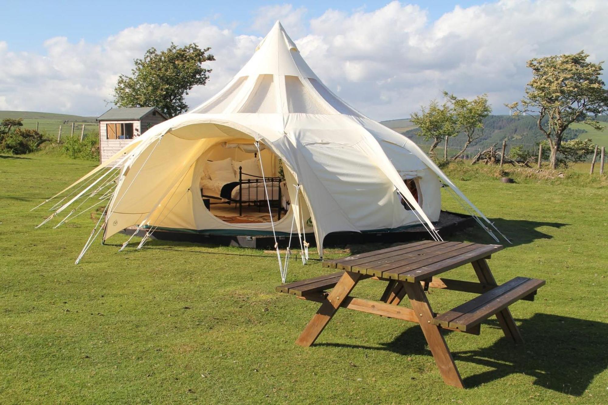 Tal-Y-Fan Farm 6M Stargazer Tent Бридженд Екстериор снимка